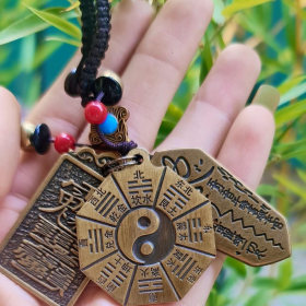 MÓC KHÓA TAM BẢO BÌNH AN